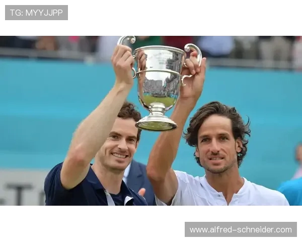 穆西亚拉借助反重力跑步机积极恢复计划 目标12月全面复出